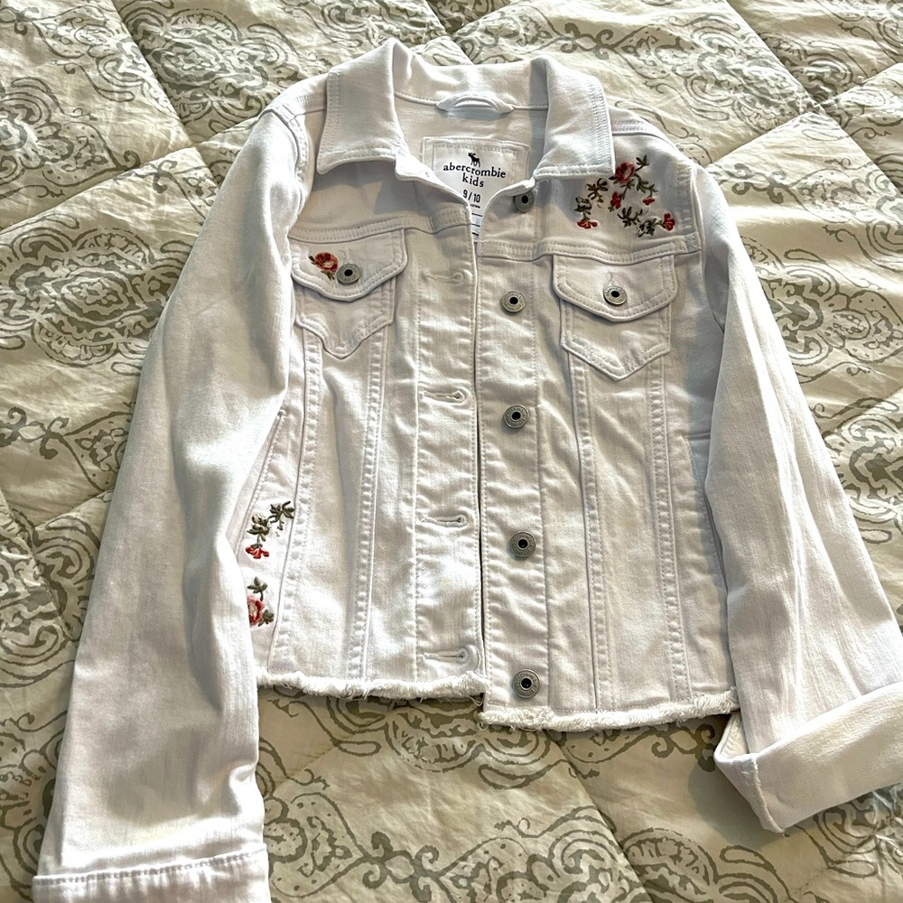 Abercrombie kids girls white denim jacket